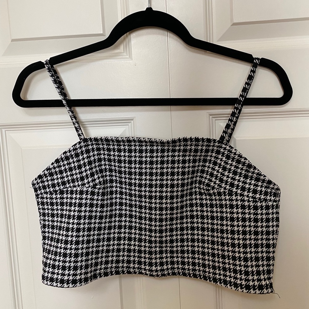 NWOT Garage cropped tank top